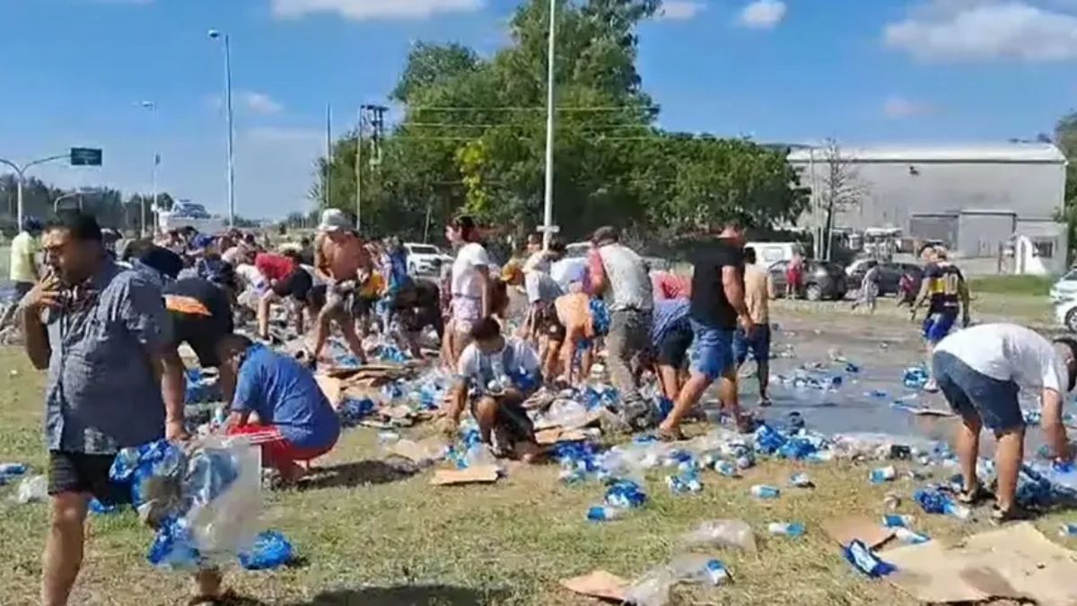 Volcó un camión que transportaba cervezas