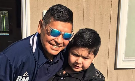 El hijo de Diego Maradona y Verónica Ojeda festejó su cumpleaños junto a sus amigos, y recordó a su papá. El hijo de Diego Maradona y Verónica Ojeda festejó su cumpleaños junto a sus amigos, y recordó a su papá.