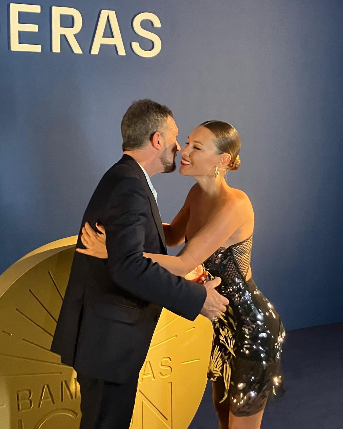 Pampita, feliz con Antonio Banderas. Pampita, feliz con Antonio Banderas.