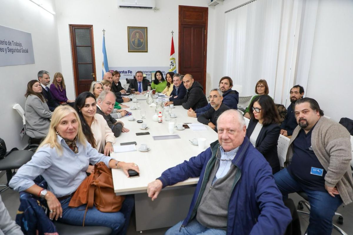 Paritaria de salud: Provincia logró un acuerdo salarial con AMRA. SIPRUS lo someterá a votación