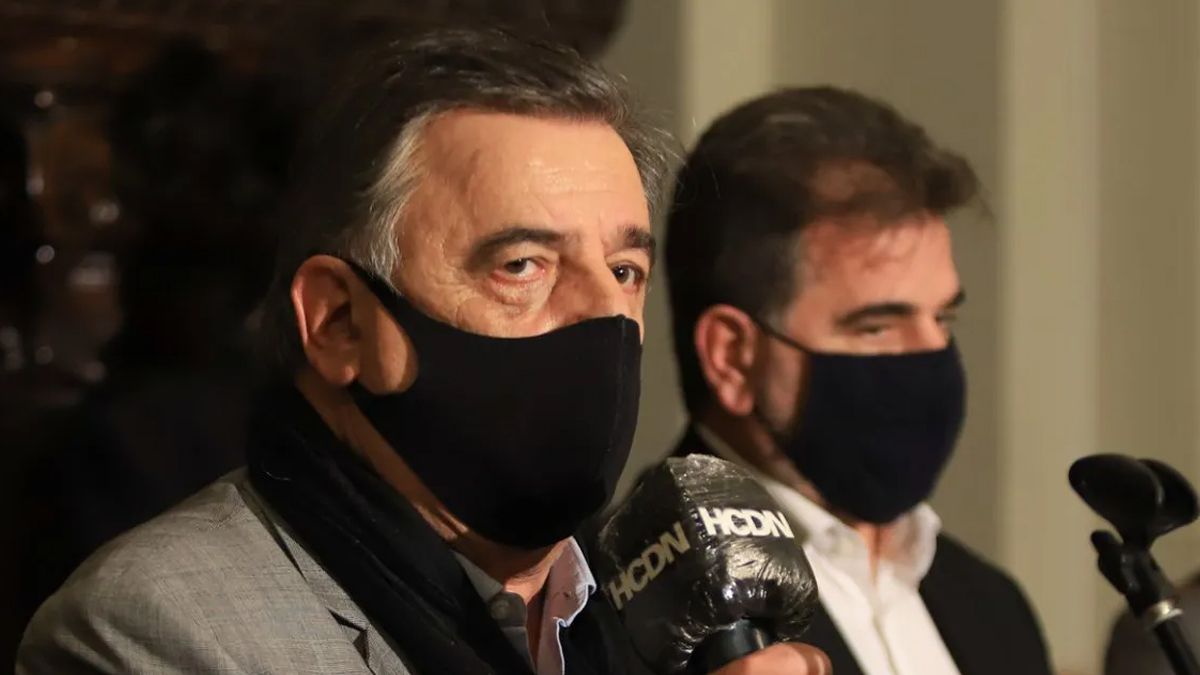 Mario Negri y otros diputados nacionales de Juntos por el Cambio le presentaron a Sergio Massa una serie de propuestas para mejorar el proyecto de Ganancias.