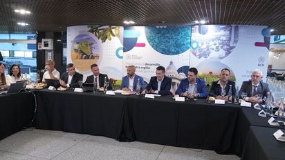 Provincia presentó en la Bolsa de Comercio de Rosario el proyecto de Circuito de Ingreso a Puertos ante entidades del sector