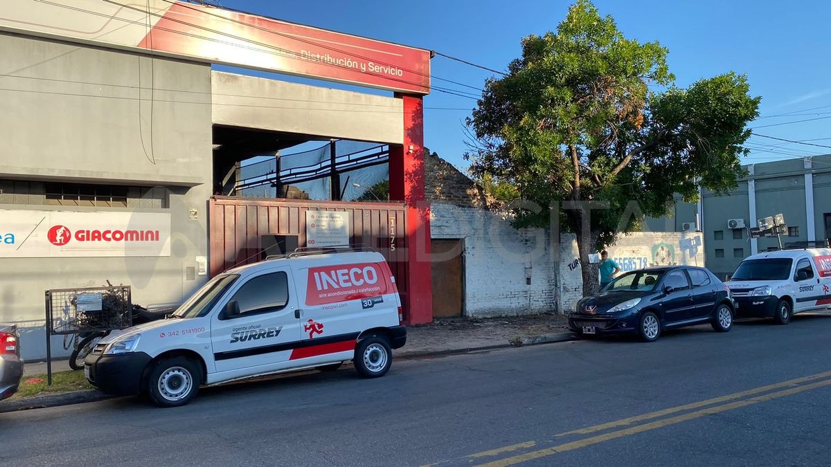 La empresa que está junto al Complejo deportivo y que fue alcanzada por las llamas