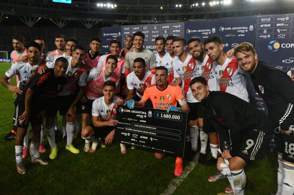 Los dirigidos por Gallardo avanzaron de fase en la Copa Argentina y se enfrentarán ante Boca en octavos de final.