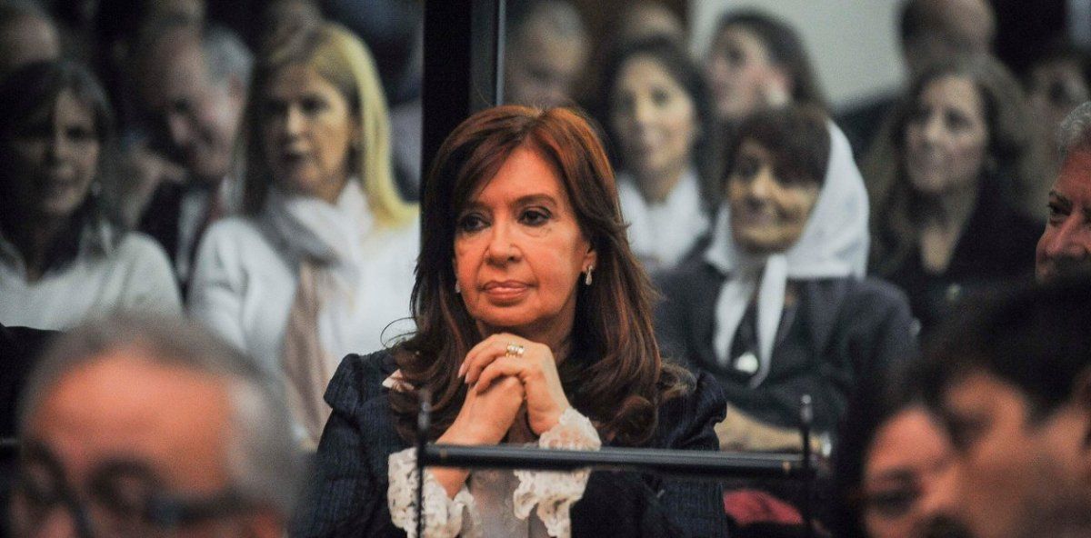 Cada vez que Cristina Fernández tuvo la posibilidad de hablar en el juicio que se le sigue por la Causa Vialidad, acusó a los jueces que siguen la causa.