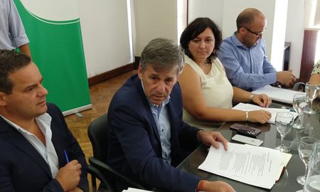 El Presupuesto apunta a la política social e integradora. Tiene mucha austeridad, dijo Emilio Jatón. El Presupuesto apunta a la política social e integradora. Tiene mucha austeridad, dijo Emilio Jatón.