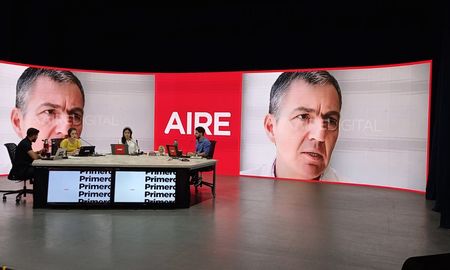 El minsitro de Trabajo, Juan Pusineri, adelantó que en febrero convocarán a paritarias. El minsitro de Trabajo, Juan Pusineri, adelantó que en febrero convocarán a paritarias.