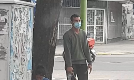 Joven que limpiaba vidrios se hizo viral y consiguió su primer trabajo en blanco: Pensaba que me iba a morir en el semáforo. Joven que limpiaba vidrios se hizo viral y consiguió su primer trabajo en blanco: Pensaba que me iba a morir en el semáforo.