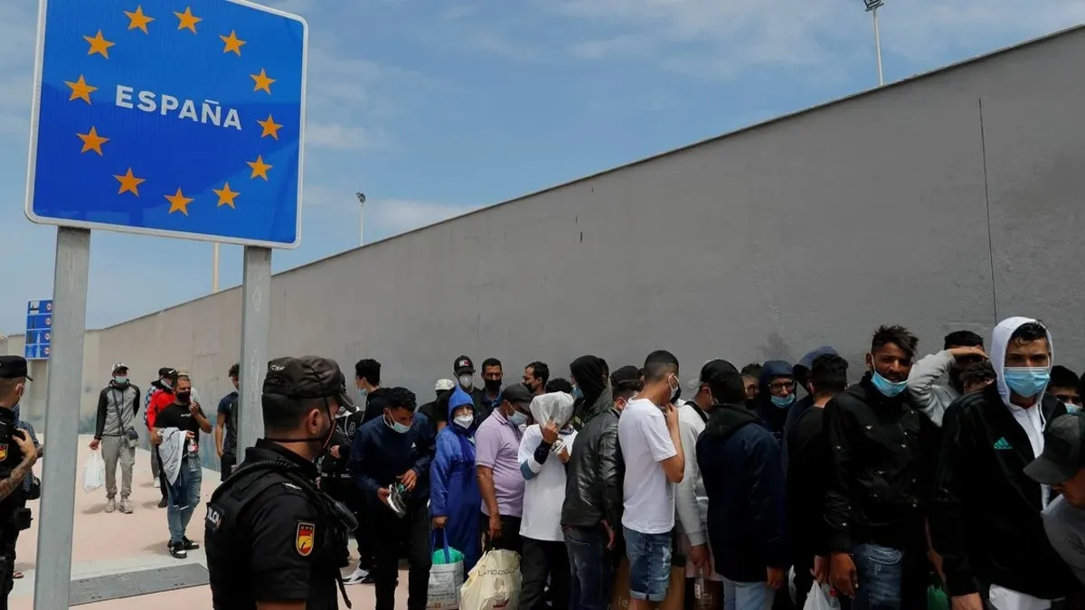 España flexibilizó los requisitos para los trabajadores extranjeros.