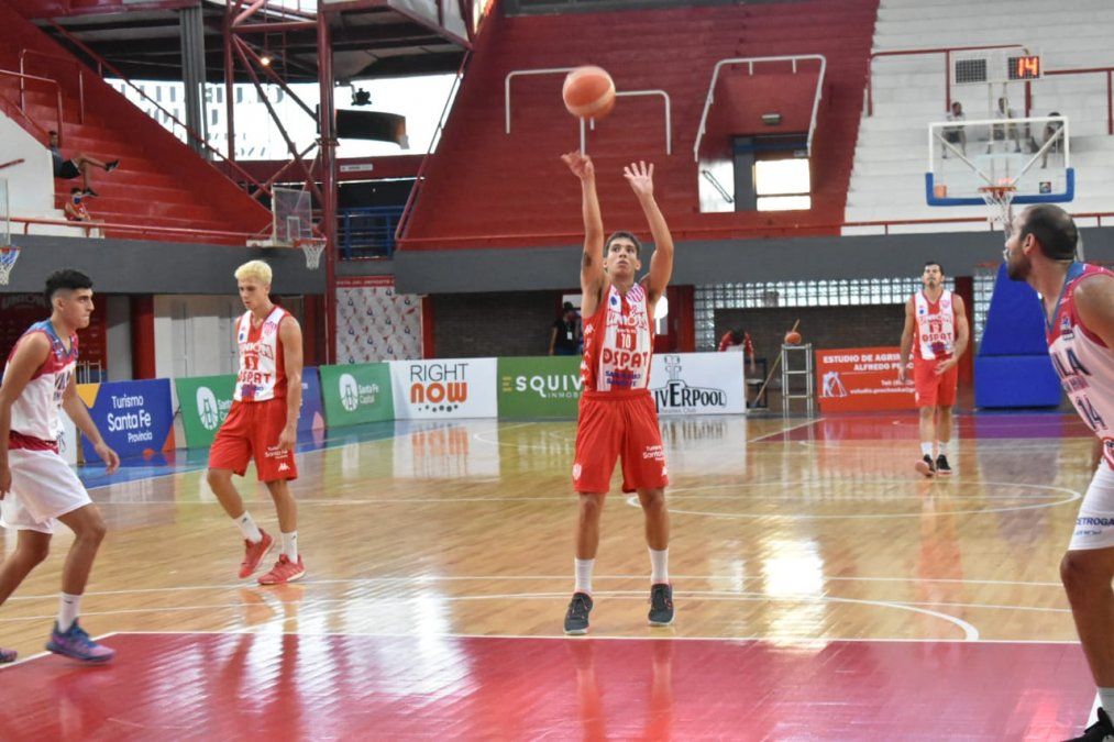 Unión sigue firme en la Liga Argentina de Básquet
