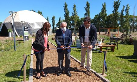 Santomás Pueblo Verde es un proyecto único e innovador en Santa Fe que propone un cambio realen la calidad de vida de sus habitantes. Un desarrollo urbanísticointegral de 150 hectáreas en el corazón de la zona de countries. Santomás Pueblo Verde es un proyecto único e innovador en Santa Fe que propone un cambio realen la calidad de vida de sus habitantes. Un desarrollo urbanísticointegral de 150 hectáreas en el corazón de la zona de countries.