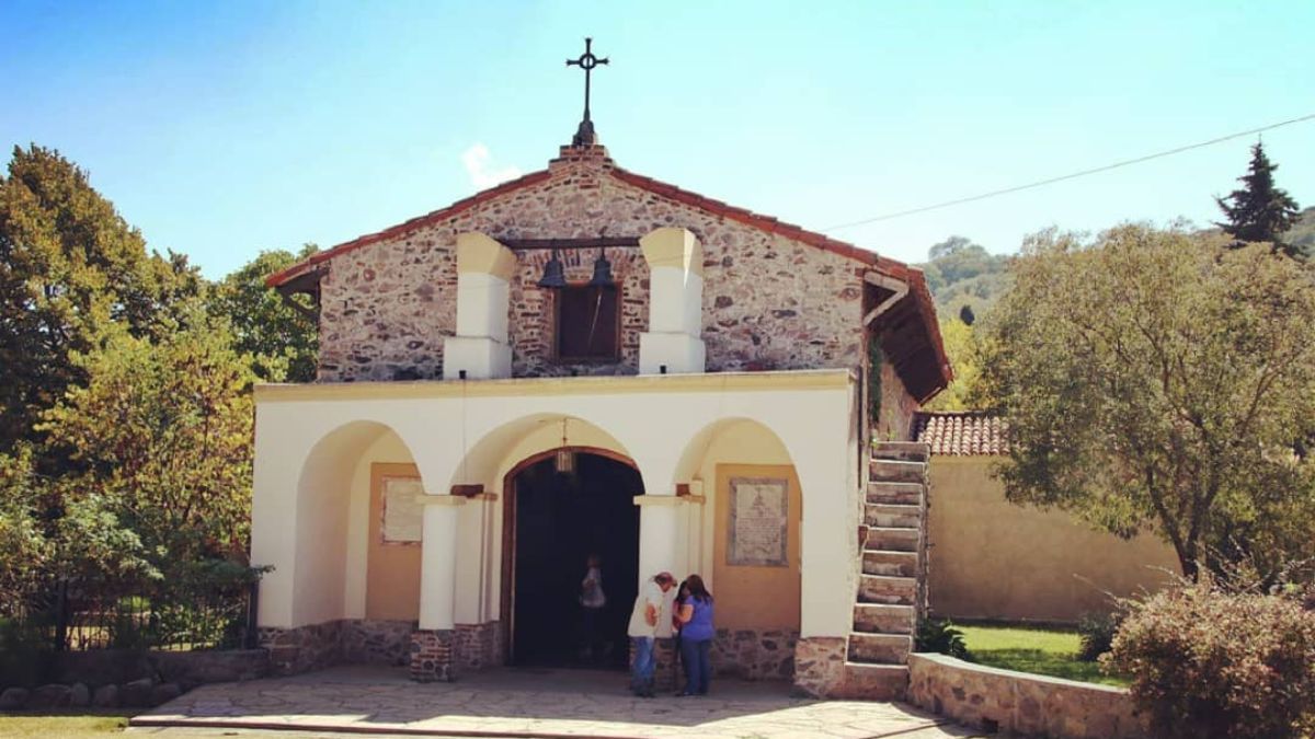La Capilla San Roque es una de las más antiguas de la zona y que forma parte del recorrido cultural imperdible. La Capilla San Roque es una de las más antiguas de la zona y que forma parte del recorrido cultural imperdible.