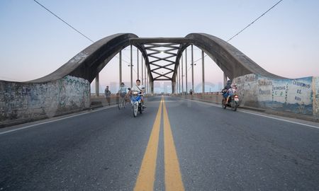 El nuevo Puente Carretero que conectará Santa Fe con Santo Tomé se construirá al lado del actual. El nuevo Puente Carretero que conectará Santa Fe con Santo Tomé se construirá al lado del actual.