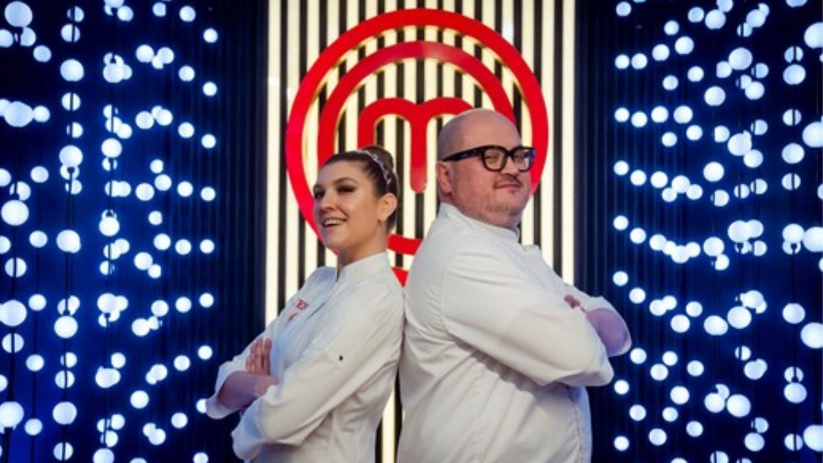 Estefanía Herlein y Rodolfo Vera Calderón pelearán por los 10 millones de pesos en MasterChef. Estefanía Herlein y Rodolfo Vera Calderón pelearán por los 10 millones de pesos en MasterChef.