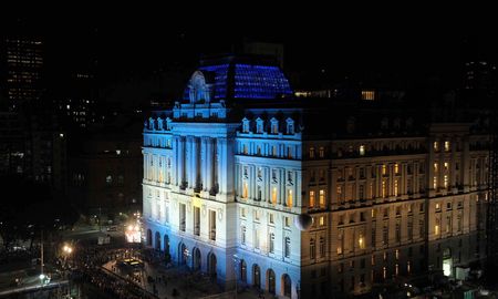 El Centro Cultural Néstor Kirchner fue inaugurado en 2006, pero recibió su actual denominación tras la muerte del ex presidente. El Centro Cultural Néstor Kirchner fue inaugurado en 2006, pero recibió su actual denominación tras la muerte del ex presidente.