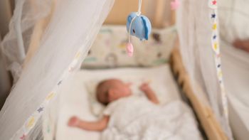 Colecho y muerte súbita infantil: la importancia de practicarlo de forma segura