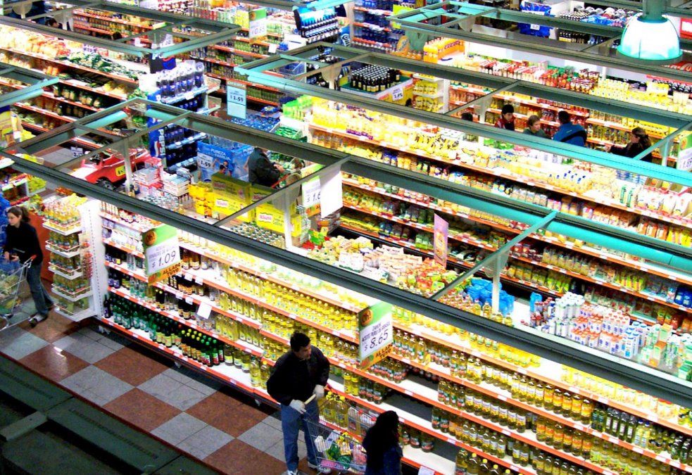 Crecieron las ventas en supermercados y shoppings en febrero