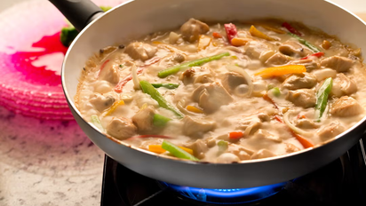 Salsa de pollo a la crema: receta rápida y rendidora para pastas o polenta