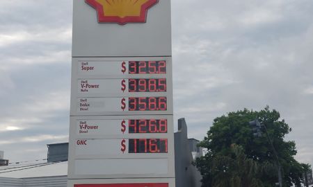 Shell volvió a incrementar el precio de sus combustibles en Santa Fe. Shell volvió a incrementar el precio de sus combustibles en Santa Fe.
