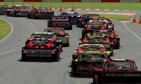 A partir de las 11 de este domingo, en el circuito de Rafaela, sigue el campeonato del TC virtual. A partir de las 11 de este domingo, en el circuito de Rafaela, sigue el campeonato del TC virtual.
