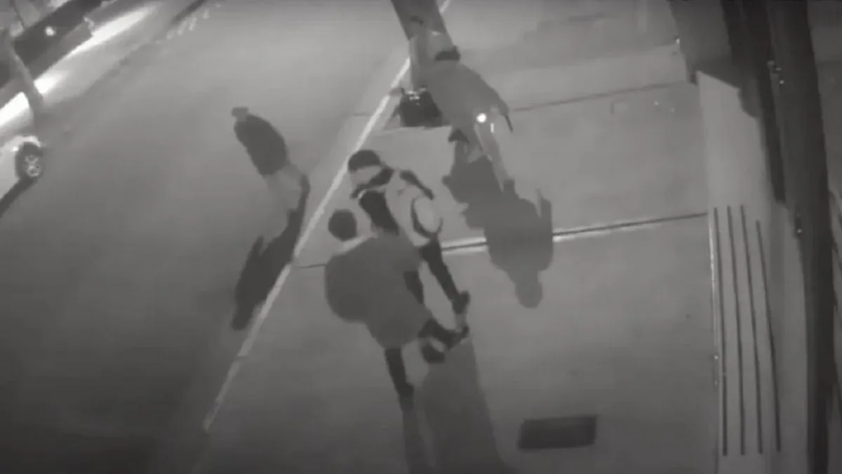 Momento previo al asesinato de Martín Mora Negretti