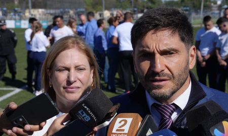 El gobernador de Santa Fe, Maximiliano Pullaro, aseguró este jueves que los dos últimos años fueron los menos violentos en la historia de la provincia. El gobernador de Santa Fe, Maximiliano Pullaro, aseguró este jueves que los dos últimos años fueron los menos violentos en la historia de la provincia.