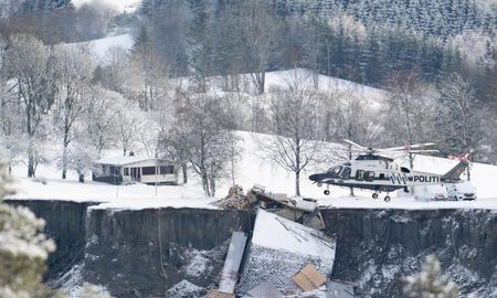 Ya son siete las personas fallecidas tras la avalancha y siguen buscando desaparecidos. Ya son siete las personas fallecidas tras la avalancha y siguen buscando desaparecidos.