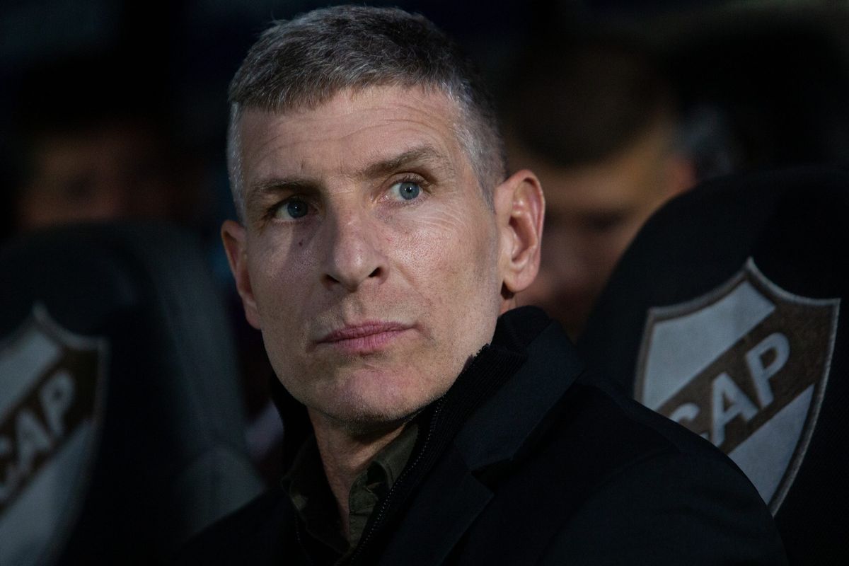 Palermo dejará de ser el entrenador de Platense.