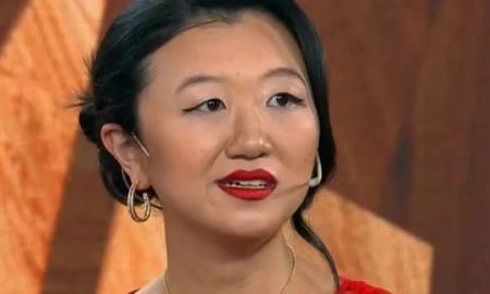 La cocinera, Karina Gao, contó la historia de su internación por covid y provocó que a todos los invitados se le cayeran las lágrimas. La cocinera, Karina Gao, contó la historia de su internación por covid y provocó que a todos los invitados se le cayeran las lágrimas.