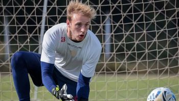 Preocupación en Unión por la lesión del arquero Gomes Gerth en un entrenamiento