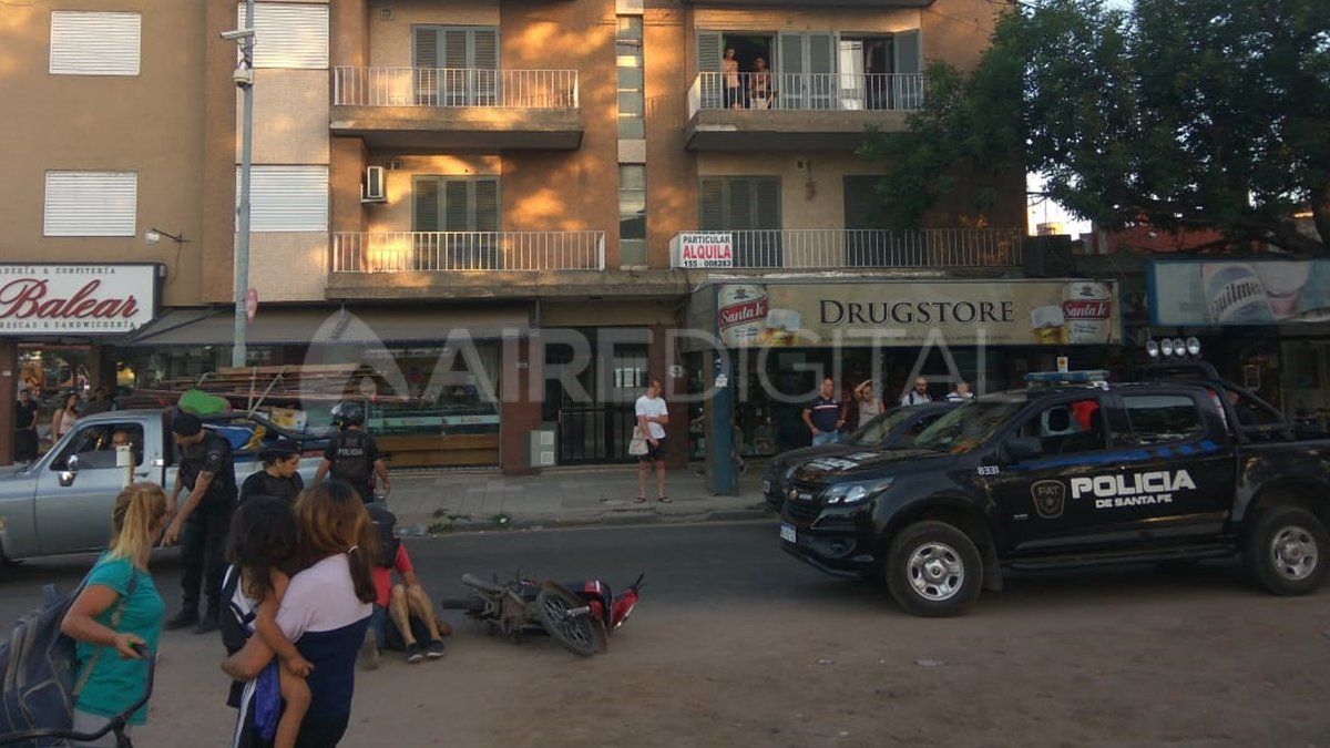 Conmoci&oacute;n. El asesinato se dio a plena luz del d&iacute;a y a la vista de comerciantes y vecinos de la zona.&nbsp;