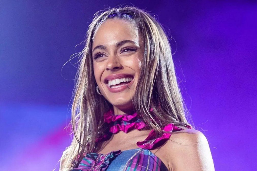 El papelón de Tini Stoessel en pleno recital que sus fans no dejaron pasar