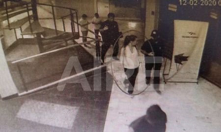 La fiscal Ferraro tras los peritajes en la escena del crimen que se realizaron sin testigos de actuación. La fiscal Ferraro tras los peritajes en la escena del crimen que se realizaron sin testigos de actuación.