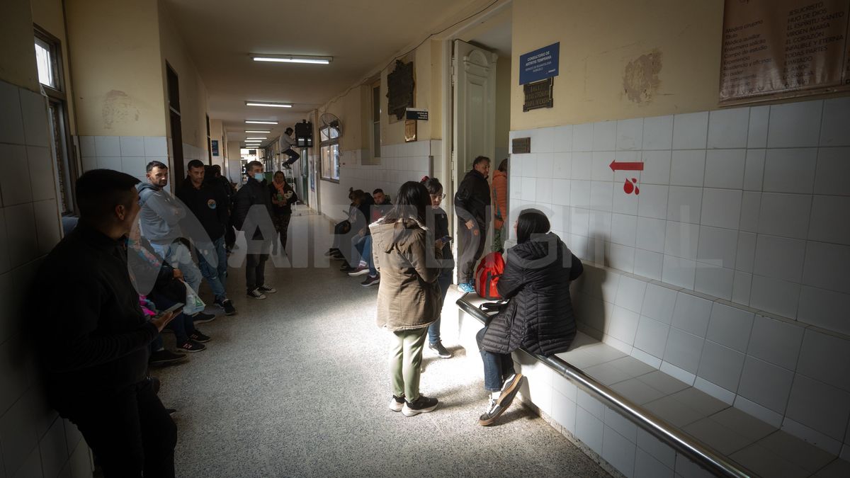 Hospital Cullen: trasladaron desde Alto Verde a un herido de arma blanca
