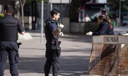 mar del plata: le hicieron el cuento del tio a una abuela de 79 anos y le robaron 12 mil dolares mar del plata: le hicieron el cuento del tio a una abuela de 79 anos y le robaron 12 mil dolares