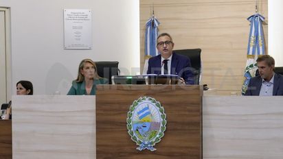Fuerte cruce en redes sociales entre Pablo Javkin y un precandidato a concejal de Rosario: ¿habrá denuncias?