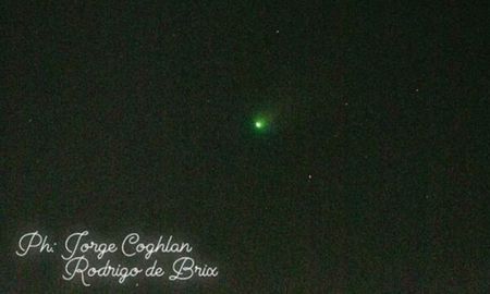El cometa Leonard desde el CODE. El cometa Leonard desde el CODE.