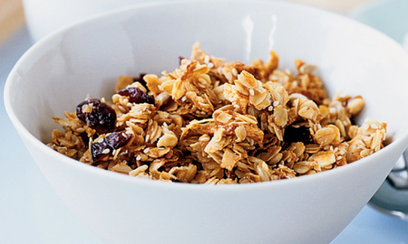 Cómo hacer muesli casero con avena: la receta sencilla y económica para el desayuno Cómo hacer muesli casero con avena: la receta sencilla y económica para el desayuno