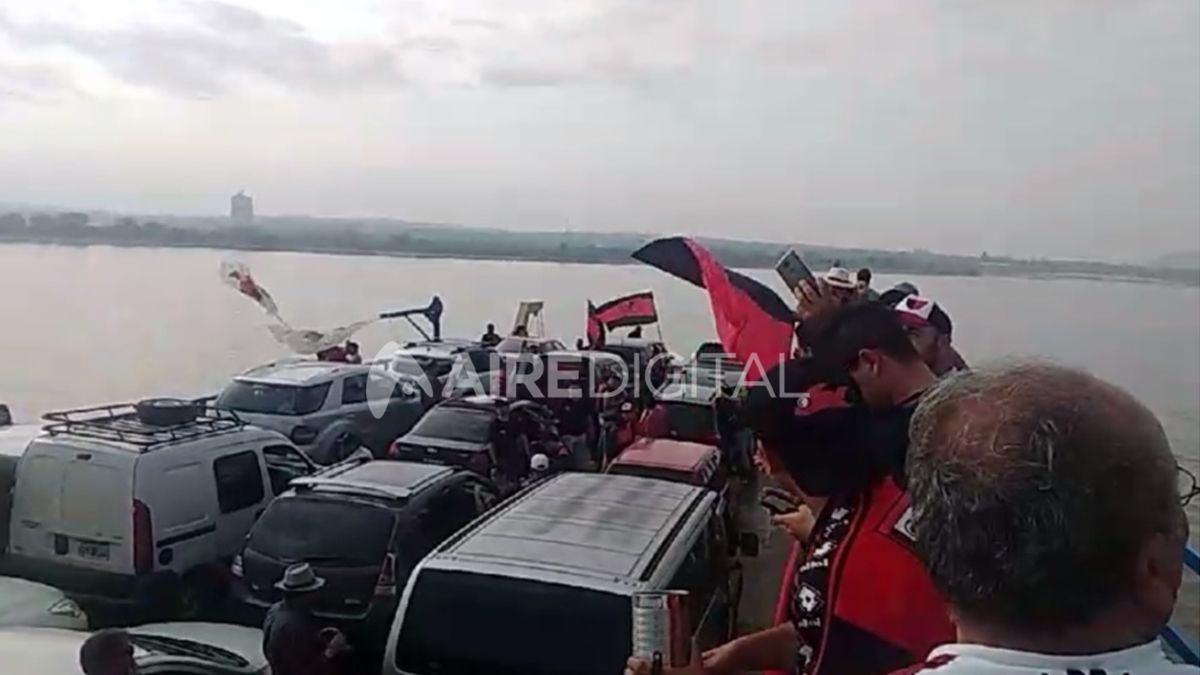 El sueño sabalero también cruza en balsa