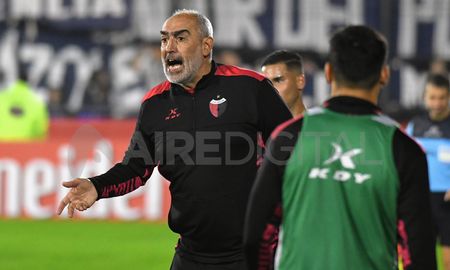 El entrenador de Colón, Iván Delfino, analizó la derrota ante Talleres por Copa Argentina. El entrenador de Colón, Iván Delfino, analizó la derrota ante Talleres por Copa Argentina.