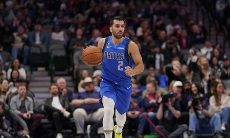 Dallas Mavericks cortó a Facundo Campazzo y el futuro del argentino vuelve a estar lejos de la NBA. Dallas Mavericks cortó a Facundo Campazzo y el futuro del argentino vuelve a estar lejos de la NBA.