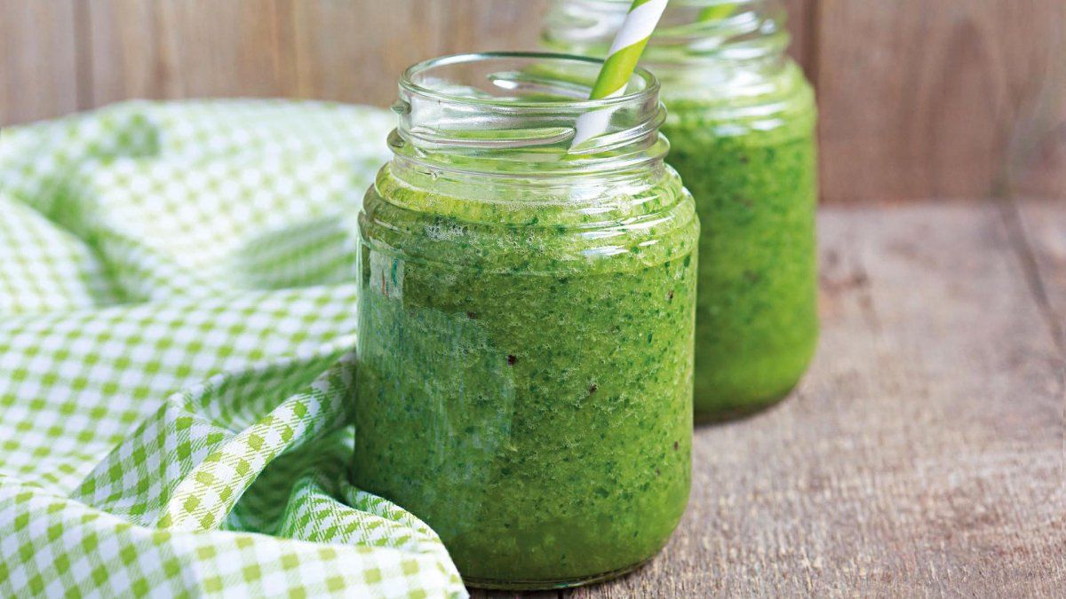 Smoothie detox para cuidar la figura.