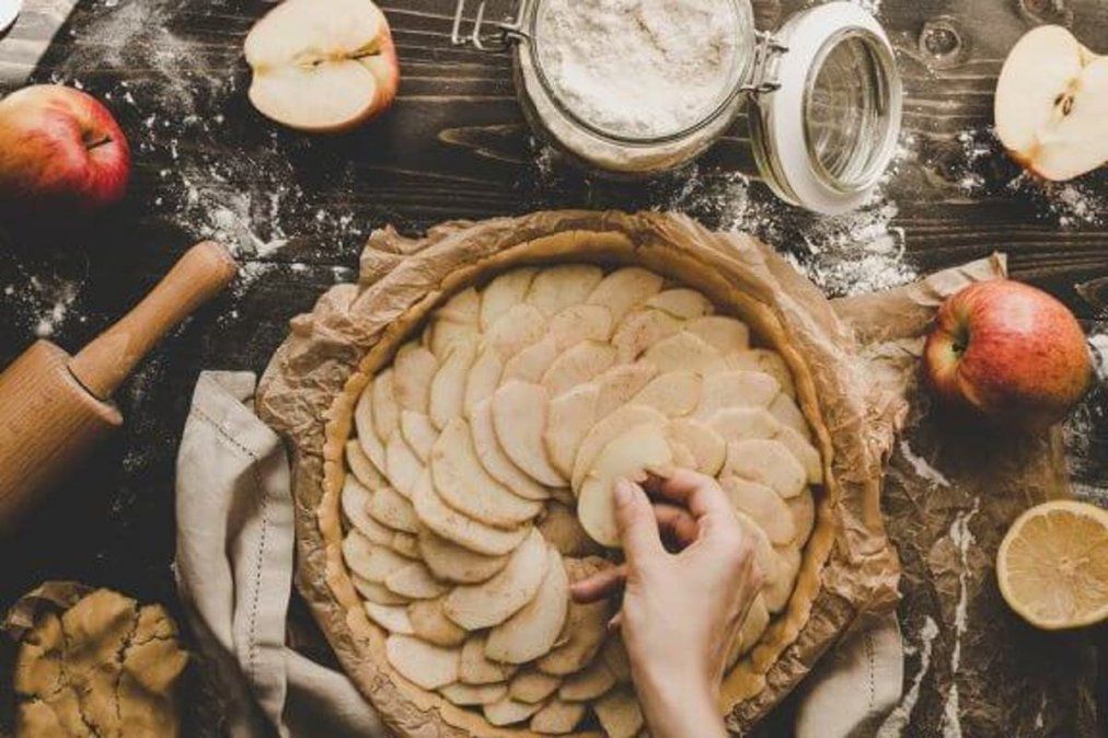 Tarta de manzana con apio.