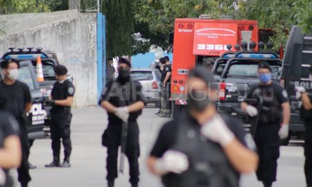otra vez gritos, disparos y heridos en un conflicto en la carcel de las flores otra vez gritos, disparos y heridos en un conflicto en la carcel de las flores