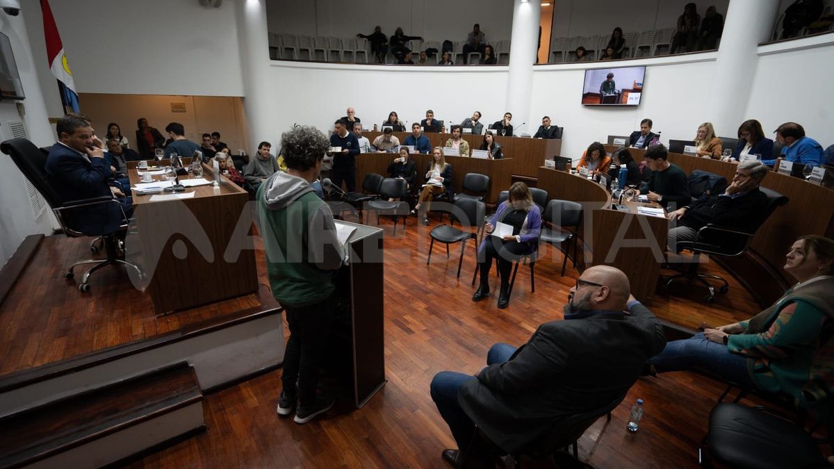 La audiencia pública sobre la nocturnidad en Santa Fe arrojó la necesidad de aumentar la inversión en el presupuesto para que la Municipalidad pueda realizar el control de aplicación de la nueva norma.