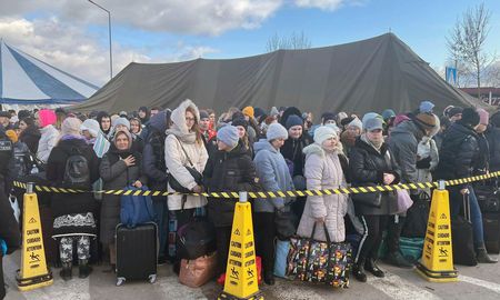 El número de refugiados de Ucrania ya supera los dos millones, según Acnur