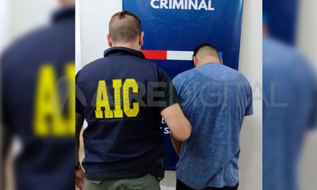 El quinto detenido por el millonario robo al Pago Fácil transitará la causa judicial en prisión preventiva y sin ningún tipo de plazos. El quinto detenido por el millonario robo al Pago Fácil transitará la causa judicial en prisión preventiva y sin ningún tipo de plazos.