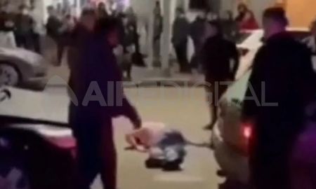 necochea: video de una brutal golpiza que ocurrio a la salida de un boliche necochea: video de una brutal golpiza que ocurrio a la salida de un boliche