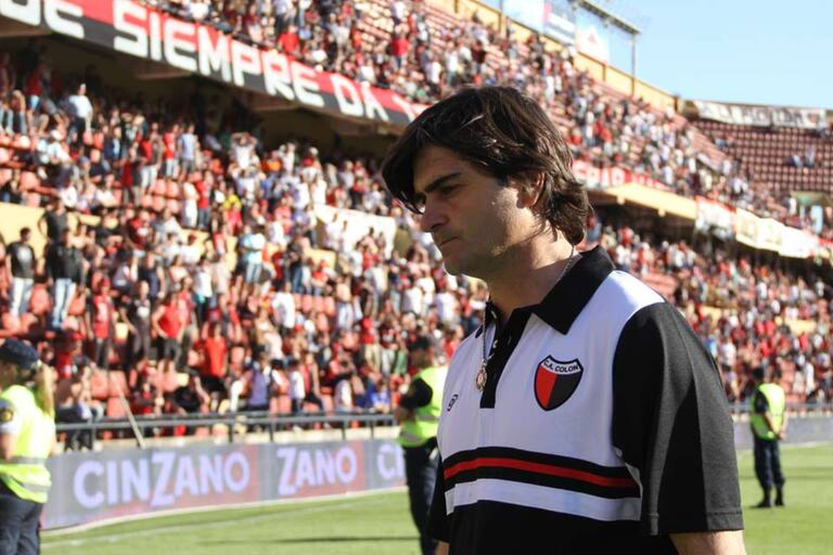 Rubén Forestello en su etapa como entrenador de Colón, en el año 2013. Rubén Forestello en su etapa como entrenador de Colón, en el año 2013.