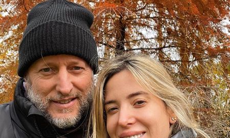 Jesica Cirio, a cara lavada junto a Martín Insaurralde. Jesica Cirio, a cara lavada junto a Martín Insaurralde.